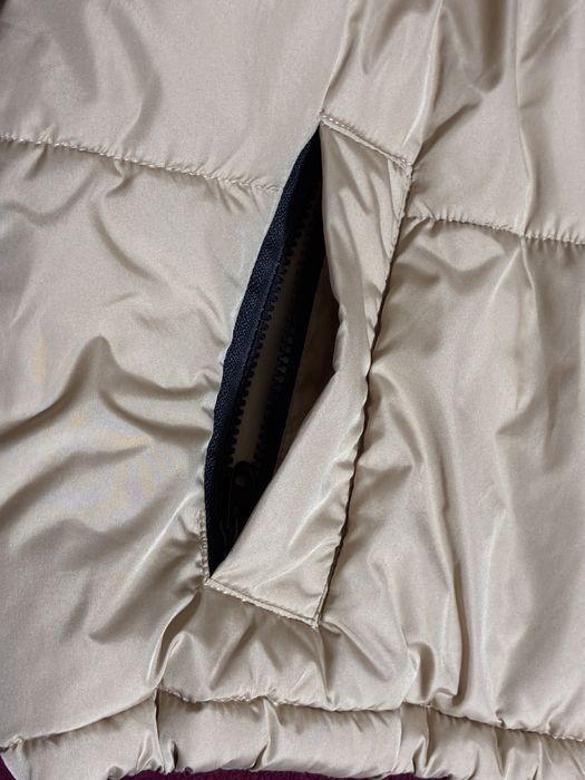 Зимно дамско яке размер S 36/38 цвят пясък  черна качулка и ракави