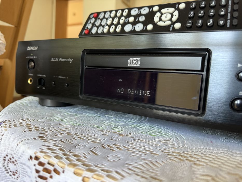 Denon DCD-710AE Качествен плеър