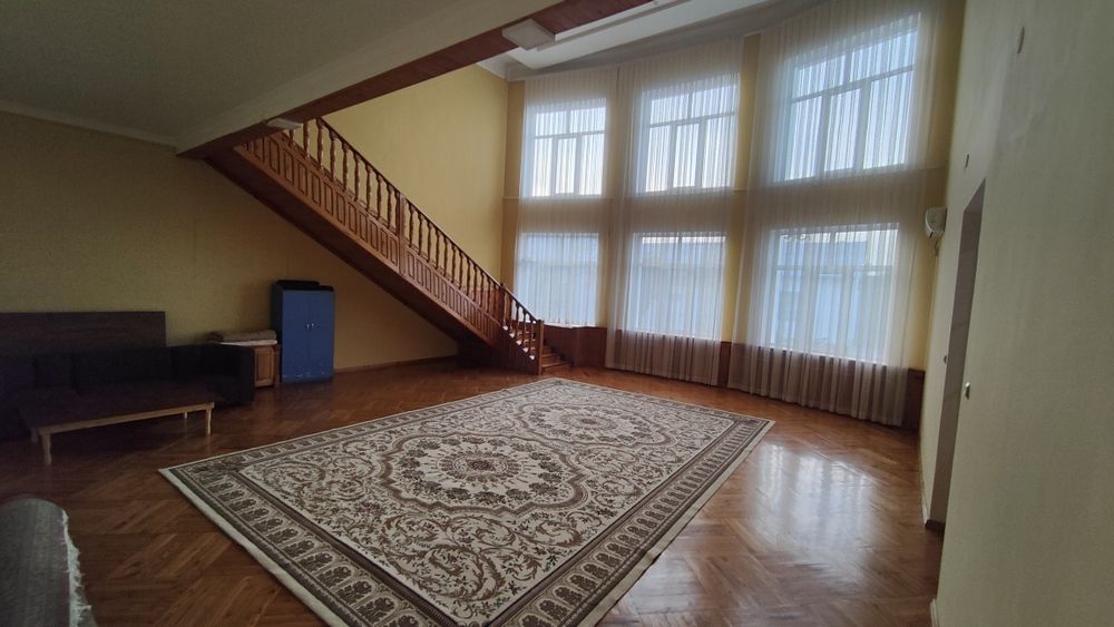 Срочно сотилади 7цотих ер 300.000$