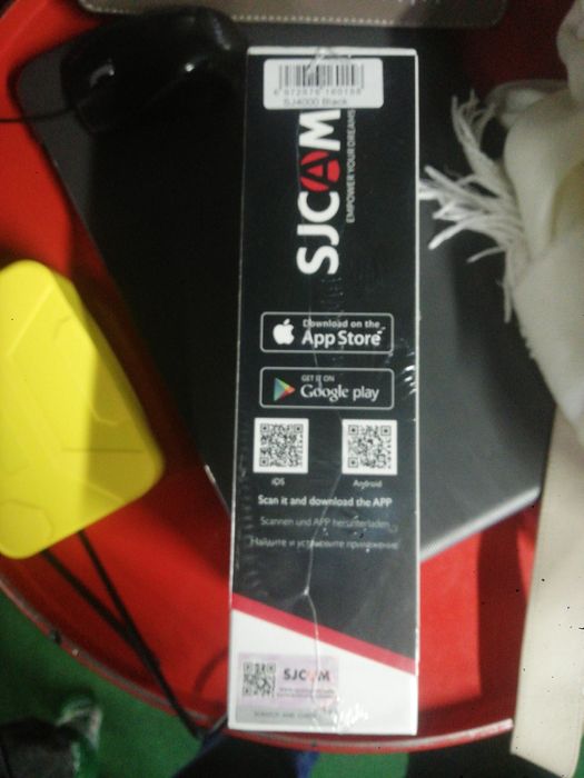 Экшен камера новая