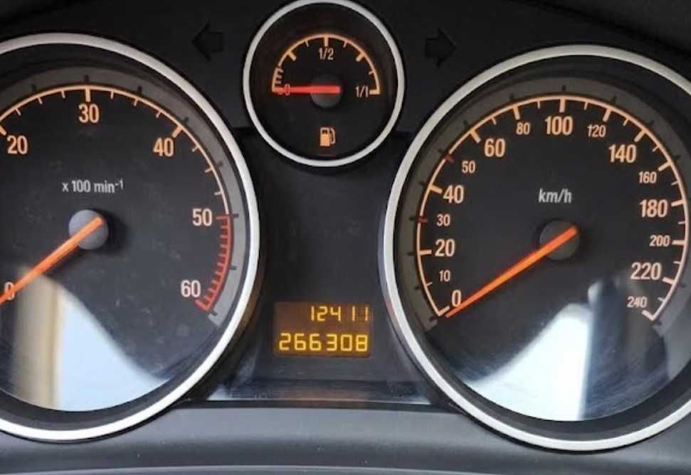 OPEL Zafira 2011 — imagine 4