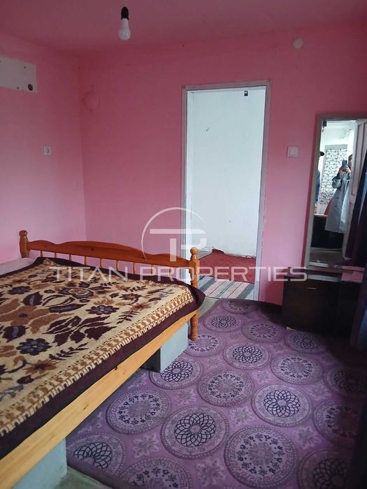 Едноетажна къща в Ръжево Конаре