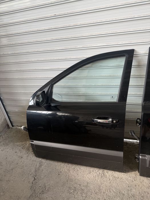 Kia Sorento Врати