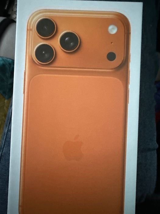 iPhone 17 Pro Max, Cosmic Orange 512GB Model A3256