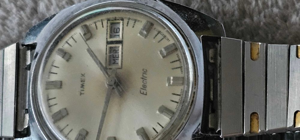 ceas de mana barbatesc  timex Watch model 52 electric retro