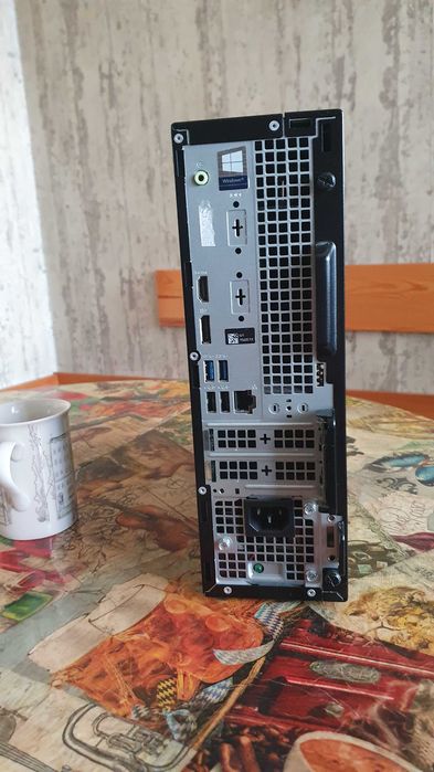 компютър Dell Optiplex 3060 SFF