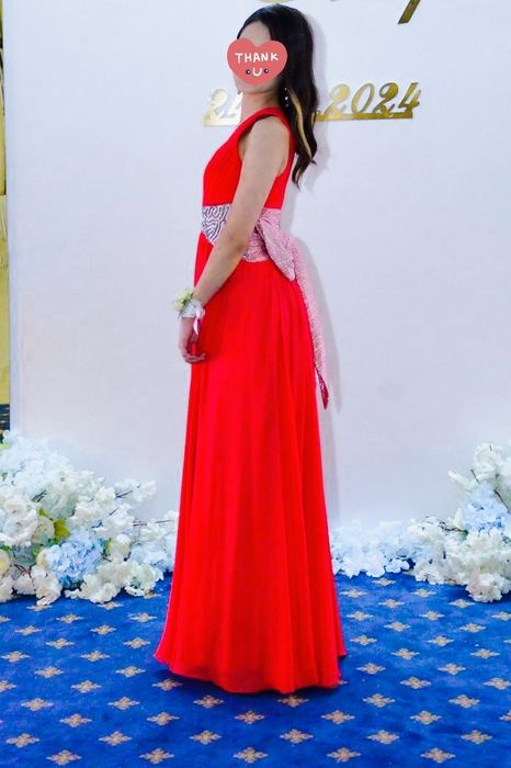 Вечерние платья на мероприятия