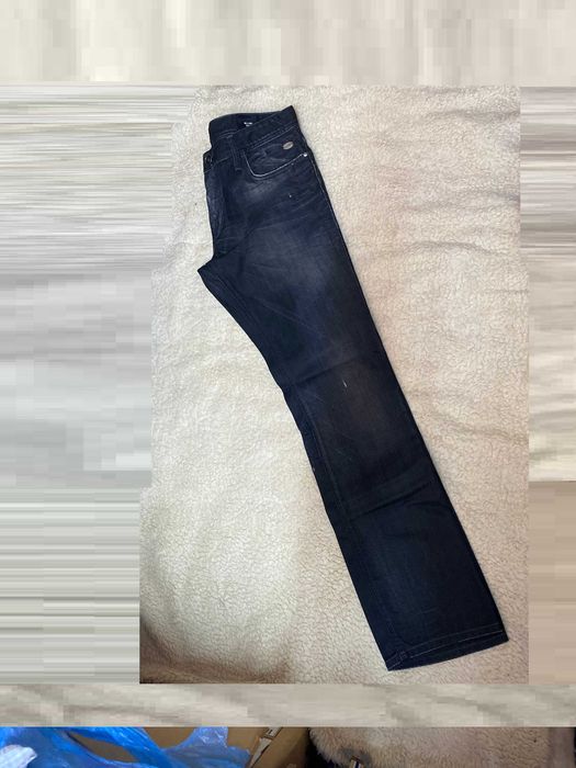 Blugi originali barbati .