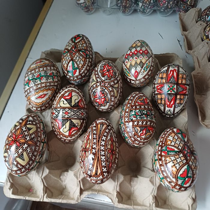 6 oua incondeiate de rata personalizate