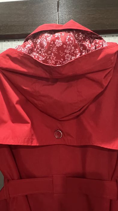 Trench dama culoare rosu