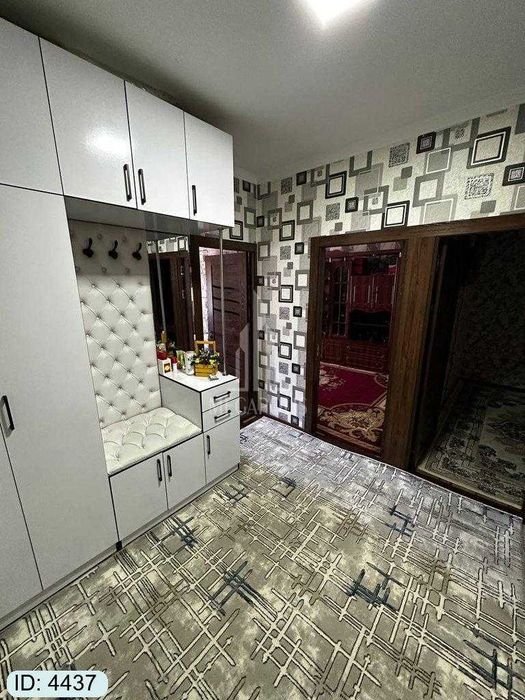 3 xonalik kvartira sotiladi №4437