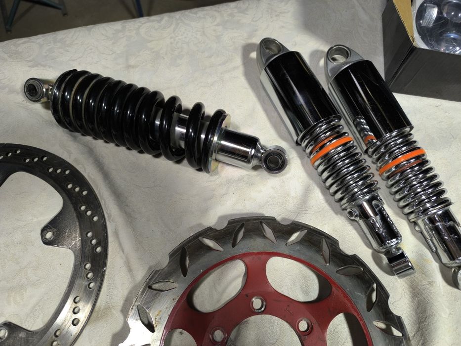 Продам запчасти от мотоциклов