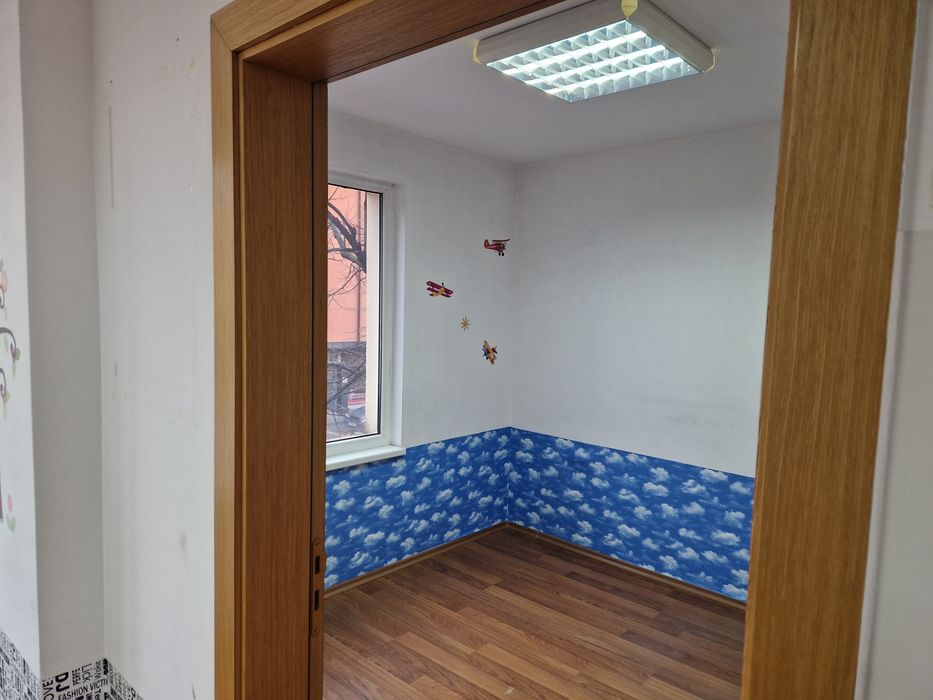Дава се под наем Офис в Стара Загора, Център - 68 кв.м за 548.25 € - Снимка #5