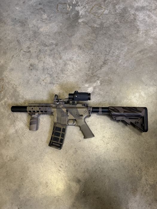 Airsoft M4 navy Colt (mini base) replica