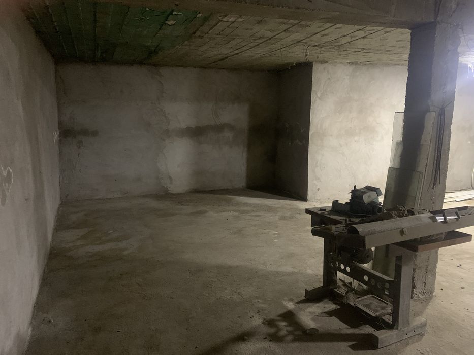 4 sotixli hovli sotiladi Ippodrom Beshqoʻrgʻon mahalla