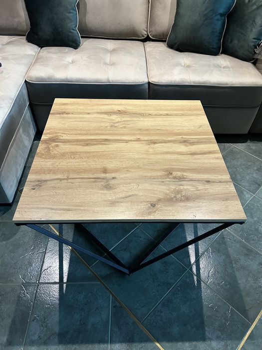 Модерна масичка за кафе