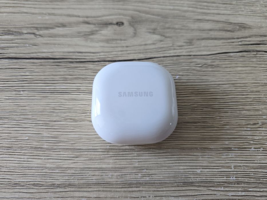 Samsung Galaxy Buds FE