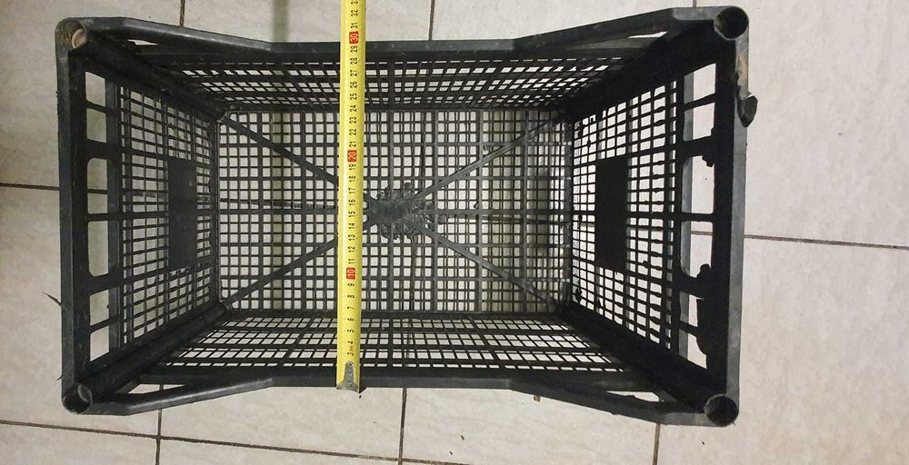 Vand ladite plastic legume fructe in Oradea