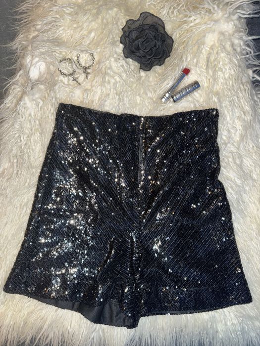 Pantaloni cu paiete Zara