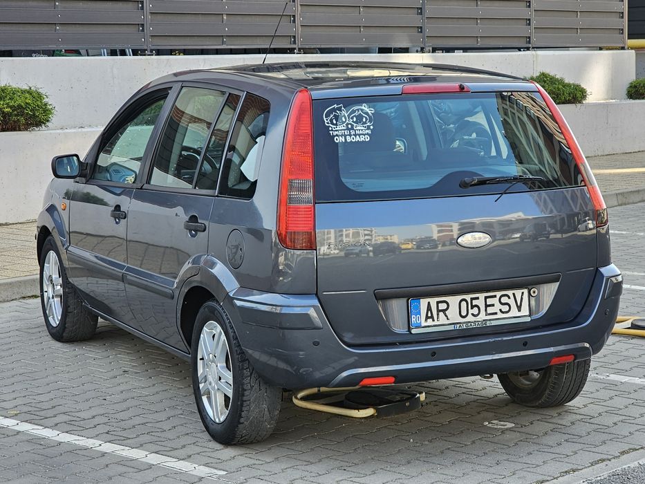 Ford Fusion 1.4 benzina An 2003