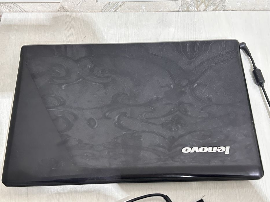 Ноутбук  Lenovo.