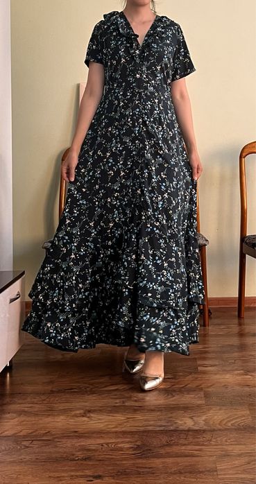 Вечерние платья