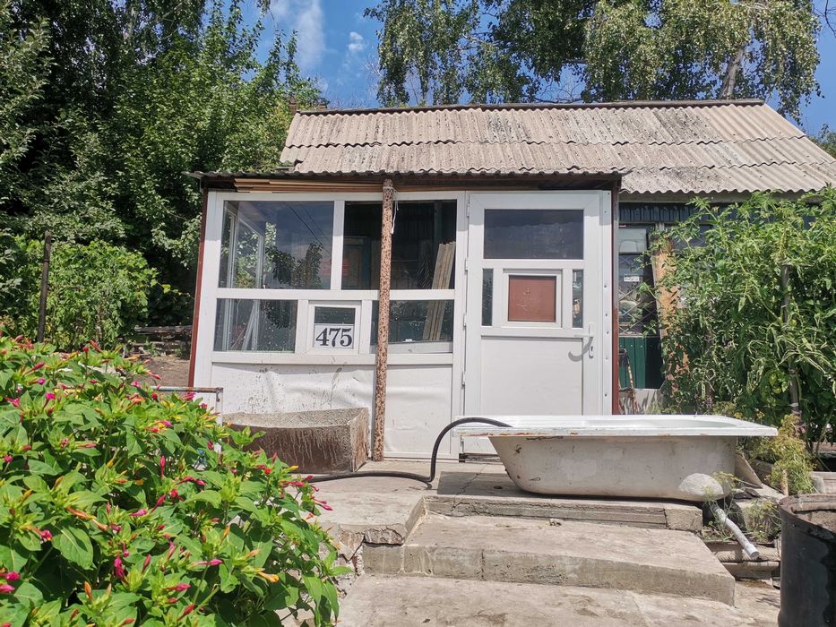 Продам дачу на Мирном