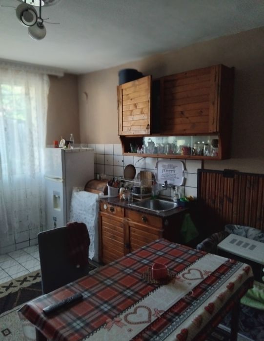 Продава къщапв гр.Дупница