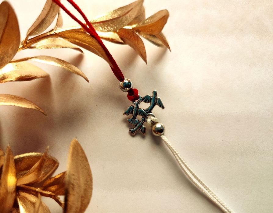 Мартеници - гривни