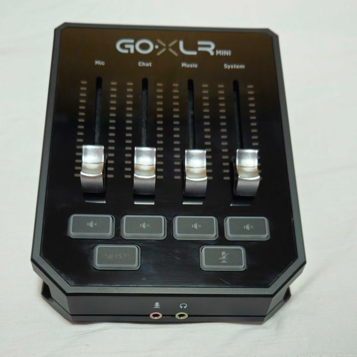 TC Helicon GO XLR Mini Подкаст миксер