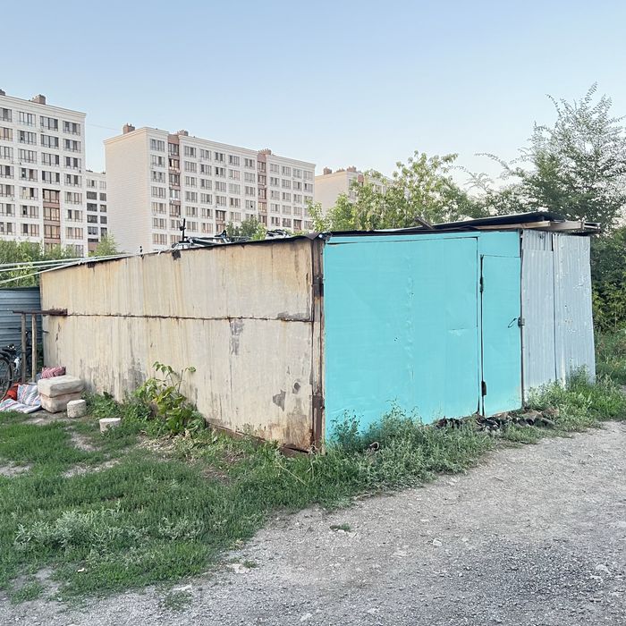 Продам гараж (цельнометаллический)