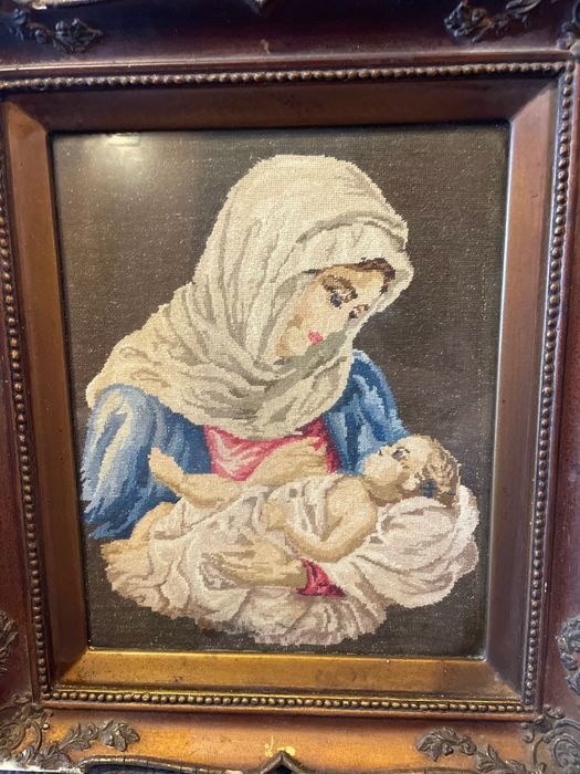 Продавам старинен Гоблен