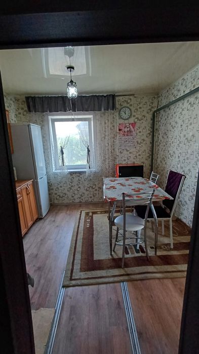 Продаётся дом, на берегу ишима через дорогу