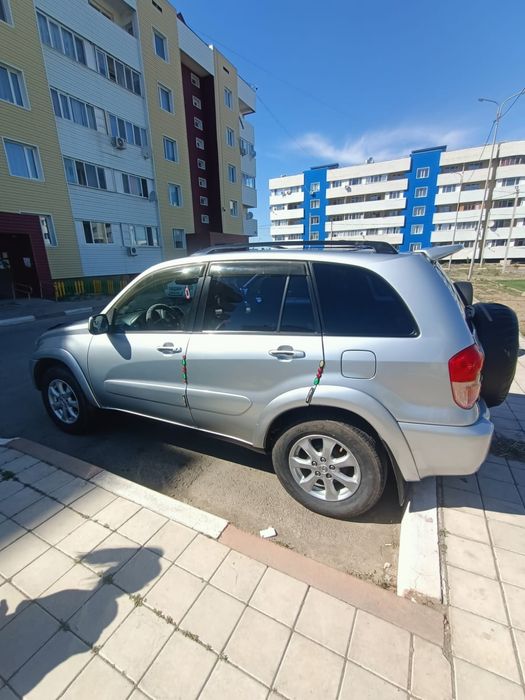 Продам Toyota RAV4