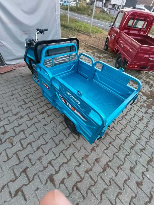 Triciclu electric Thor FARA PERMIS+CIV PUTERNIC 2000 W Arad • OLX.ro