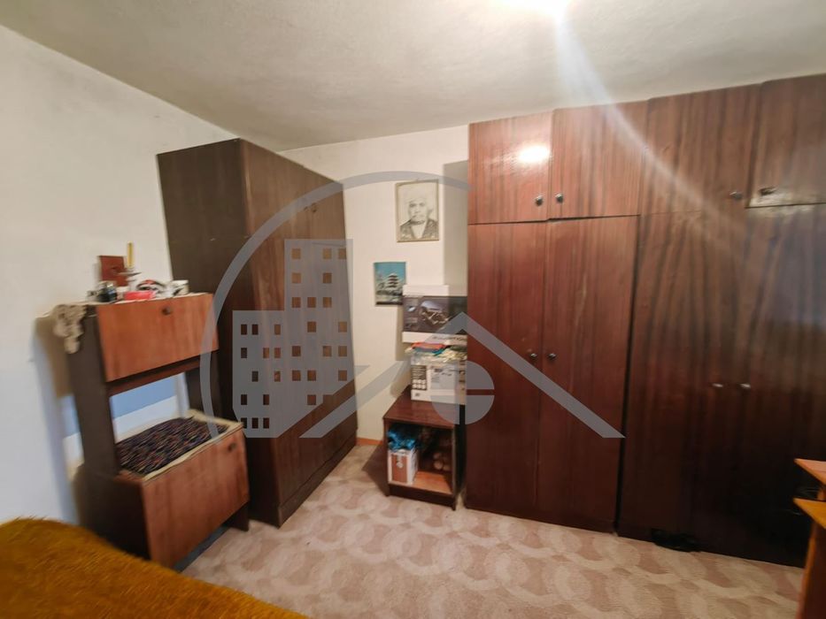 Продава се Къща в Варна, Левски - 275 кв.м за 982 €/кв.м - Снимка #8