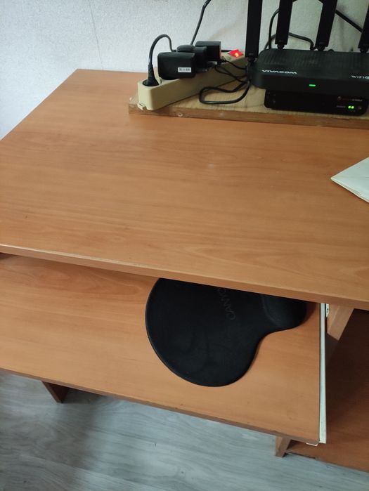 Ученическо бюро запазено