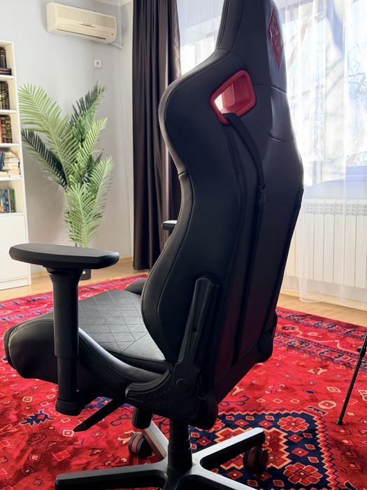 Срочно продам игравое кресло