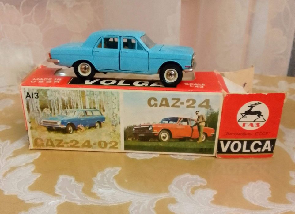 Игрушки советские значки СССР