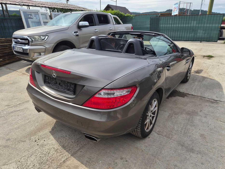 MERCEDES-BENZ SLK 2012 — imagine 2