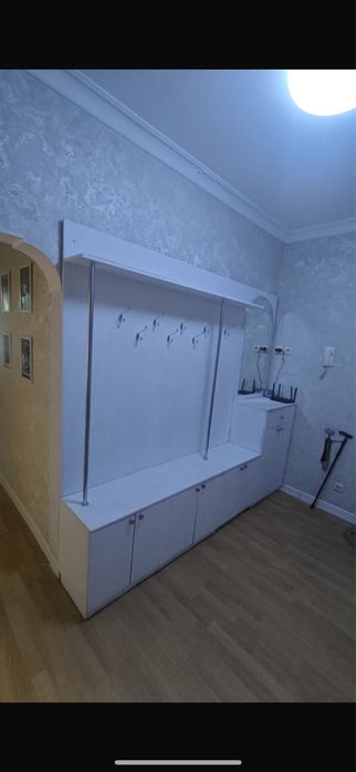 Шкаф для прихожей