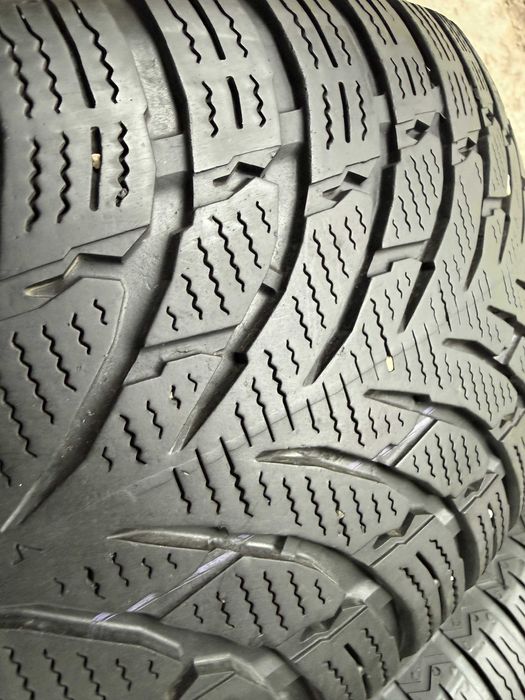 2x Anvelope Iarna 215/65 R16 - Nokian WR SUV 4