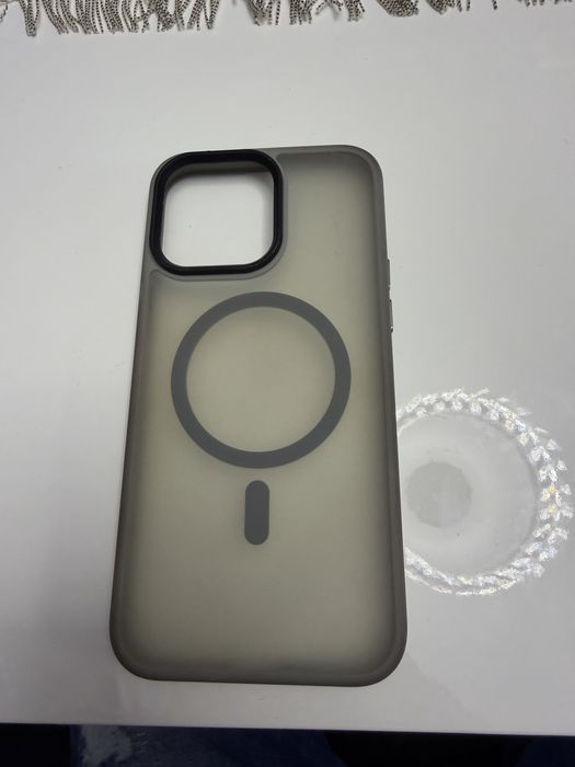 Vand huse de iphone 15 pro max