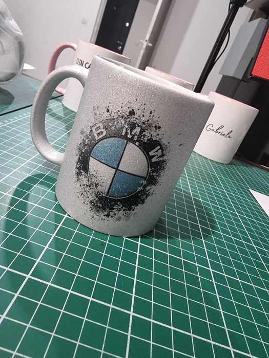 Cană sidefată cu logo BMW – stare foarte bună