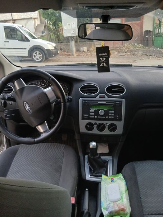 Ford Focus-2007 година