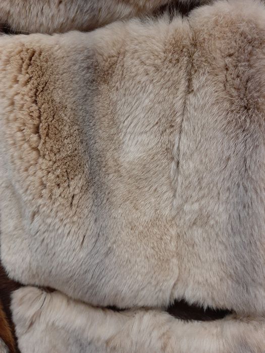 Продам полушубок