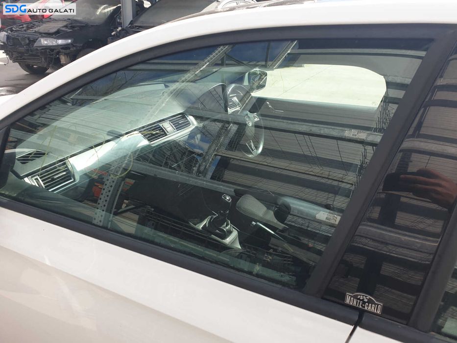 Geam Sticla de pe Usa Portiera Stanga Fata Sofer Skoda Rapid 2012 - 2017 [K4367]