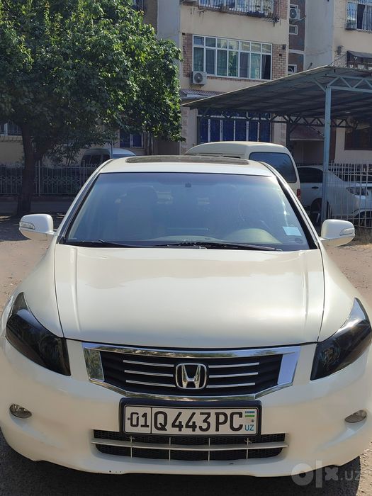 Honda accord srochno sotiladi