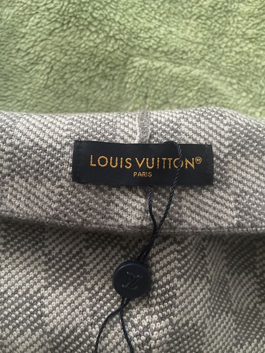 Caciula Louis Vuitton