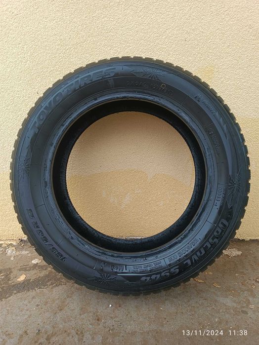 4бр зимни гуми Toyota Tires 185/60/15 Dot 21